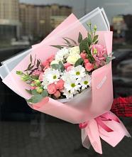 Букет цветов из:  Розы, Лизиантусы и Хризантемы в Новом Приморского края
