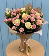 Букет цветов из:  Розы в Новом Приморского края