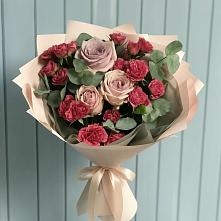 Букет цветов из:  Гвоздики и Розы в Новом Приморского края