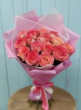Букет 15 Розовых роз Равель в Новом Приморского края